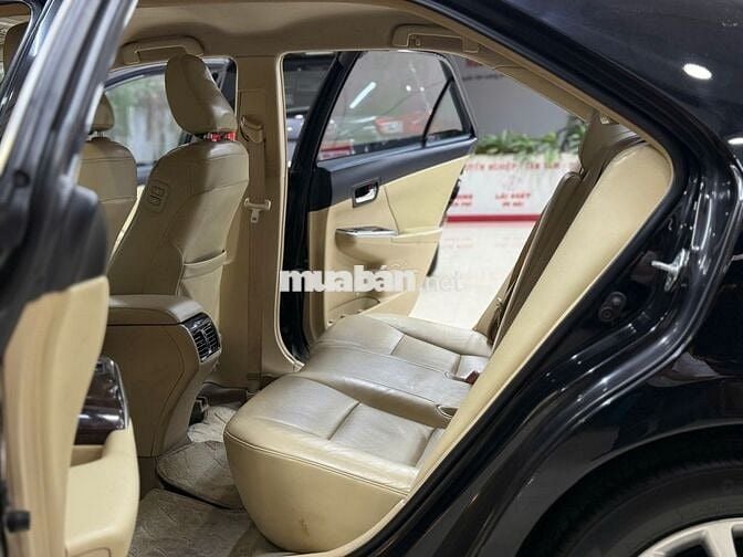 Camry 2.0E 2017 - 118.661 km - Giá Còn Giảm