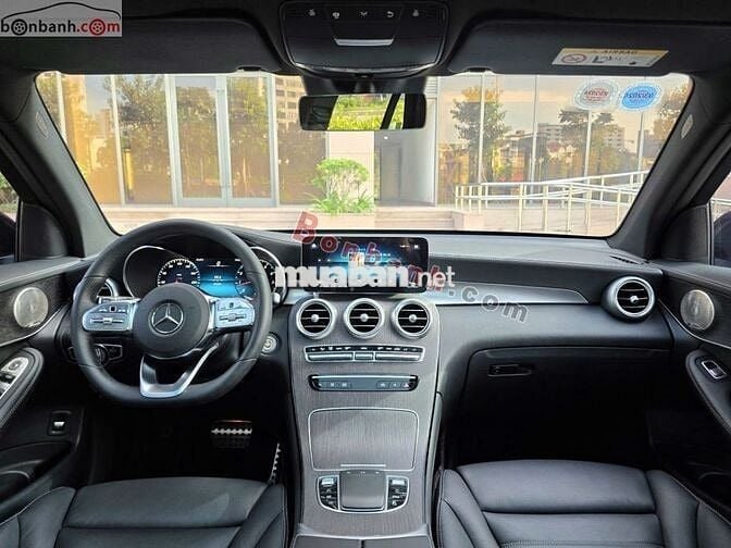 Mercedes Benz GLC 300 4Matic 2022 - 1 Tỷ 680