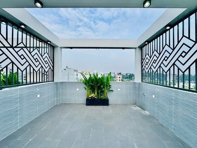⭐️Mở bán 2 Nhà 4 Lầu tuyệt đẹp Cao cấp xe hơi trong nhà Tô Ngọc Vân, 