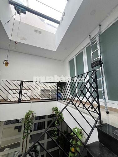 Cho thuê nhà mặt phố khu VIP số 2 Đường Nguyễn Chí Thanh