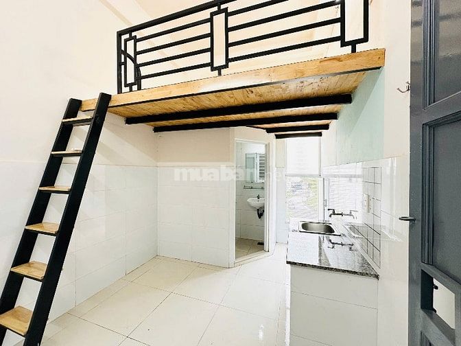 Phòng trọ sinh viên giá rẻ - Gần Sân Bay - phòng có gác cao, cửa sổ