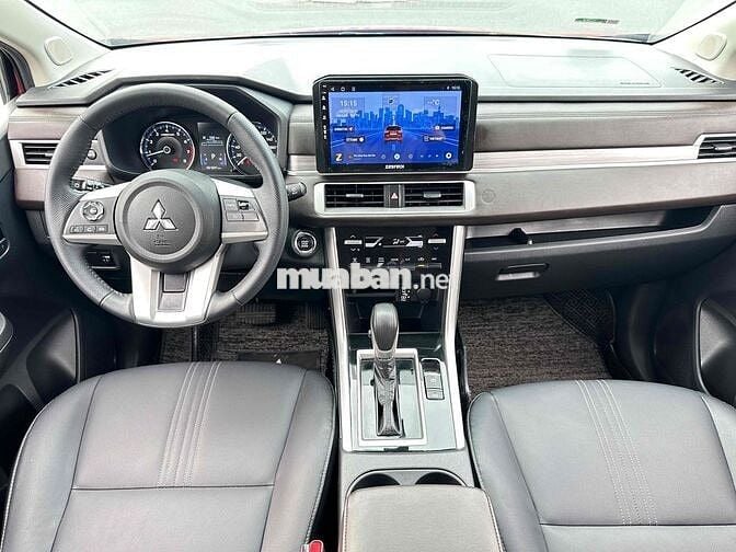 Mitsubishi Xpander 2023 Premium 1.5 AT - 60000 km