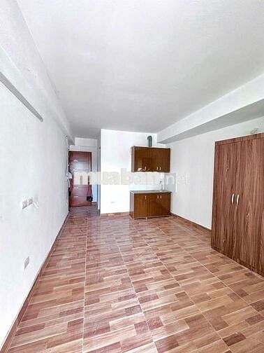 Bóc tem CCMN 30m2 Studio- 1n1k full đồ. Ban công thoáng tại Cầu Diễn