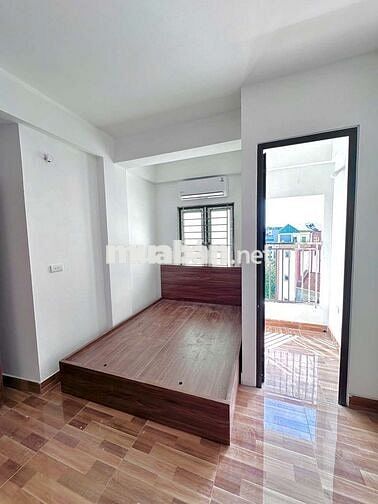 Bóc tem CCMN 30m2 Studio- 1n1k full đồ. Ban công thoáng tại Cầu Diễn