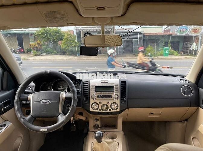 Ford Everest 2008 2.5L 4x2 MT - Máy dầu số sàn