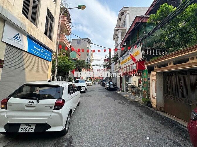 Bán đất tặng nhà cấp 4 Ngô Gia Tự,gần Big C Long Biên 64M mặt tiền 5m Bán đất tặng nhà cấp 4 Ngô Gia Tự,gần Big C Long Biên 64M mặt tiền 5m