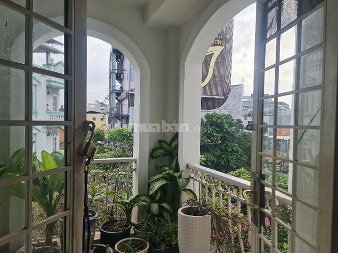 Nhà mặt tiền công viên, vị trí duy nhất phường Bình Thạnh