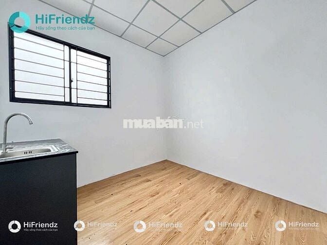 STUDIO BAN CÔNG - CỬA SỔ TRỜI  - NGAY NGÃ TƯ HÀNG XANH