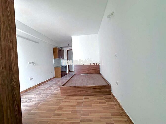 Bóc tem CCMN 30m2 Studio- 1n1k full đồ. Ban công thoáng tại Cầu Diễn