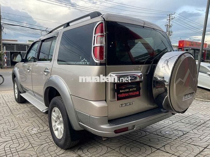 Ford Everest 2008 2.5L 4x2 MT - Máy dầu số sàn