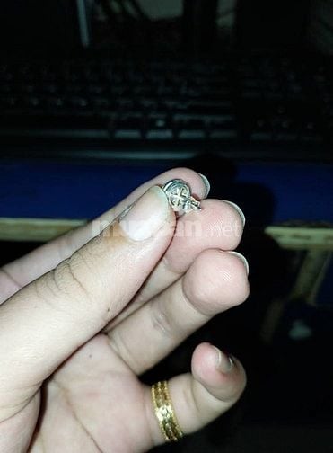 BÁN 1 BÔNG TAI BẠC 925 ĐÍNH ĐÁ MOISANITE