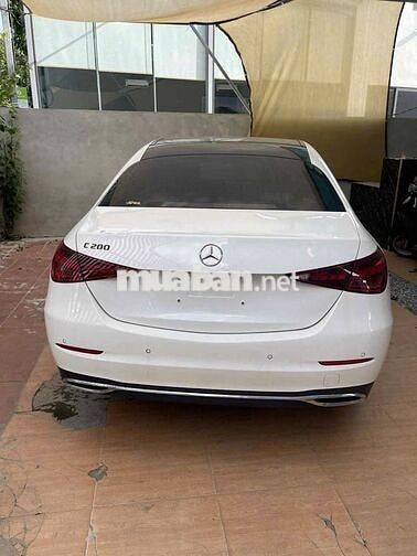 Mercedes C Class 2022 C200 Avantgarde - 18000 km