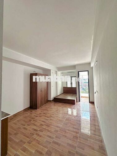 Bóc tem CCMN 30m2 Studio- 1n1k full đồ. Ban công thoáng tại Cầu Diễn