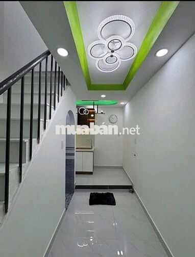 THANH LÝ PHÁT MÃI CĂN NHÀ 12M2 , SHR , GẦN BX QUẬN 8 .