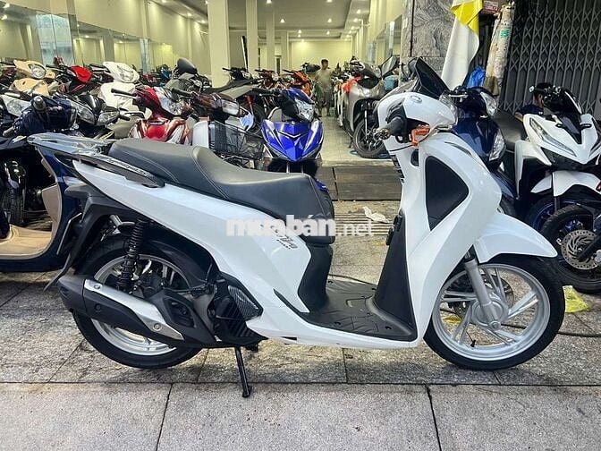 Honda SH150 2018 mới 90% biển số 94