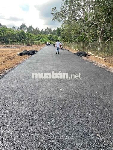 ĐẤT NỀN MẶT TIỀN NHỰA KINH DOANH BUÔN BÁN