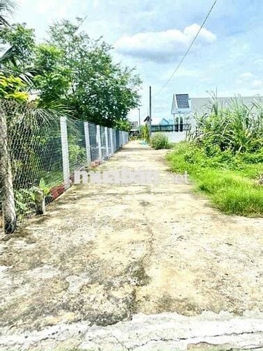 đất thổ 90m2 đường xe hơi lộc trung chíng chủ