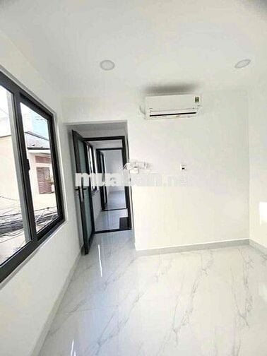 CHO THUÊ NHÀ NGUYÊN CĂN 2PN 3 TOILET KHU VẠN KIẾP - PHAN XÍCH LONG