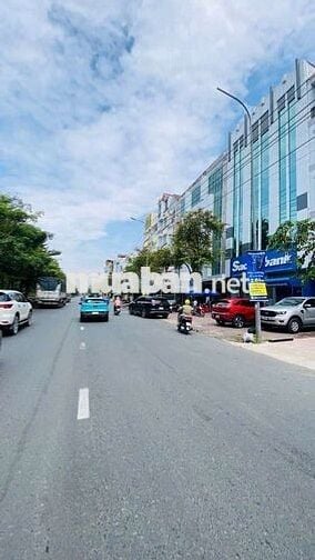 NHÀ CHO THUÊ:
TRỆT 4 LẦU - MẶT TIỀN
Đ.VÕ NGUYÊN GIÁP, ĐOẠN KDC 586