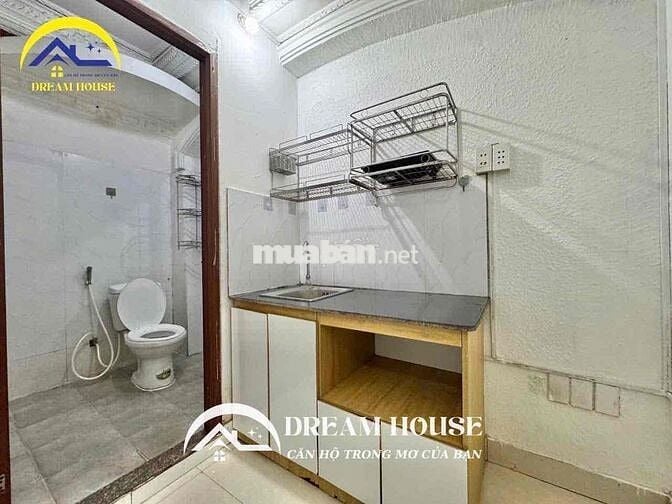 2PN Vá cực phải chăng - Gần ĐH Công Thương - Thang máy - Trống sẵn