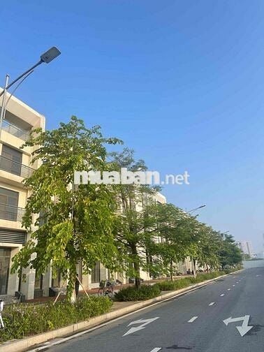 CHUNG CƯ CAO CẤP 95m khu VIP TÂY HỒ TÂY, giá hơn 9 tỷ