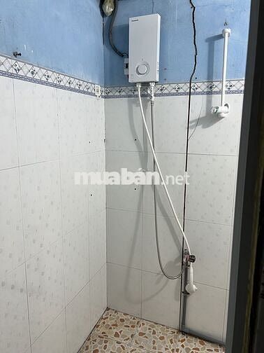 Nhà kế bệnh viện hạnh phuc long xuyen an giang