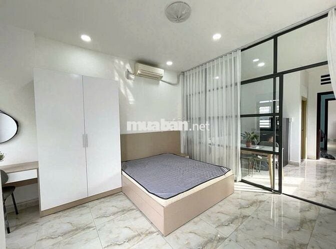 ✅🏡Phòng bancony 40m2 đường Trần Quang Khải gần chợ Tân Định Quận 1