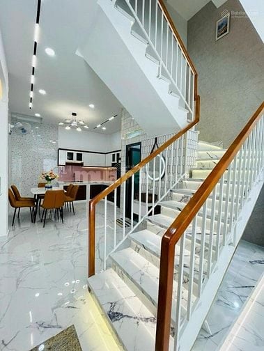 Chỉ 4TỶ650 sở hữu căn nhà Nguyễn Thượng Hiền, BT - 71m2/ 1T2L ST