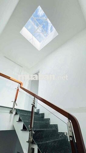 Cần Bán Nhà SHR ( 64M2 ) Nở Hậu Ngay Chiến Lược  , TP.HCM