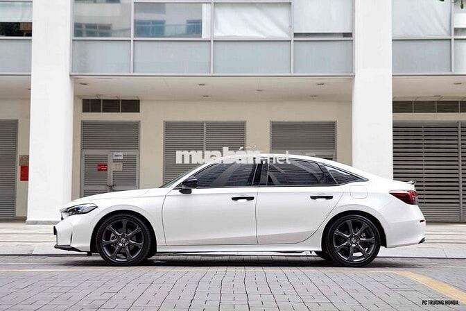 CIVIC RS HEV 2025 SIÊU MỚI, CHỈ 13.000KM,NHẬP THÁI