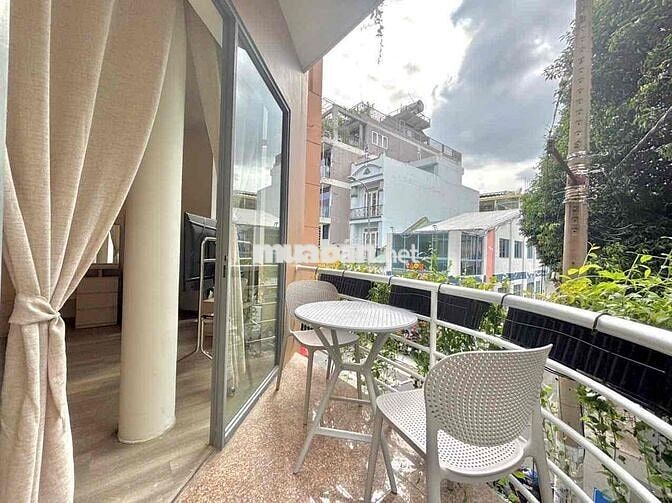 CHO THUÊ CÁN HỘ BAN CÔNG FULL NỘI THẤT ĐẸP LÀM AIRBNB THOẢI MÁI QUẬN 1