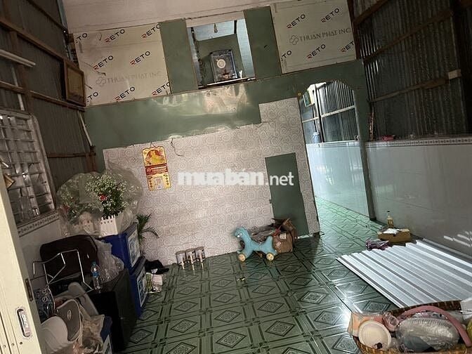Nhà kế bệnh viện hạnh phuc long xuyen an giang