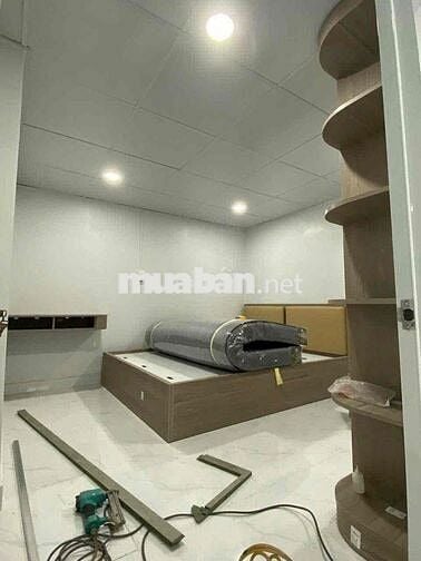 🐿️🐿️🐿️ Cho thuê nhà 1 lầu, 2PN đường Huỳnh Tấn Phát