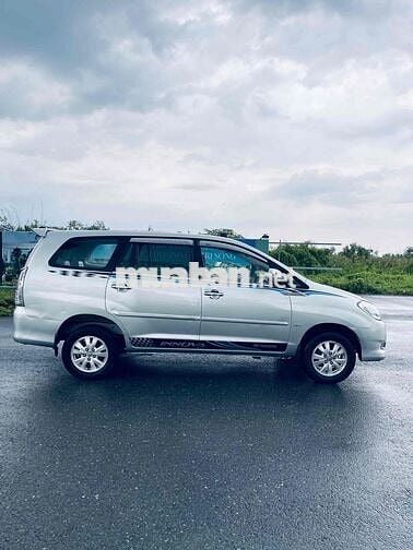 Toyota Innova 2009 G - 216338 km xe gia đình