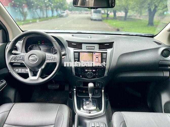 Nissan Navara 2021 VL 2.5 AT 2WD - 37000 km