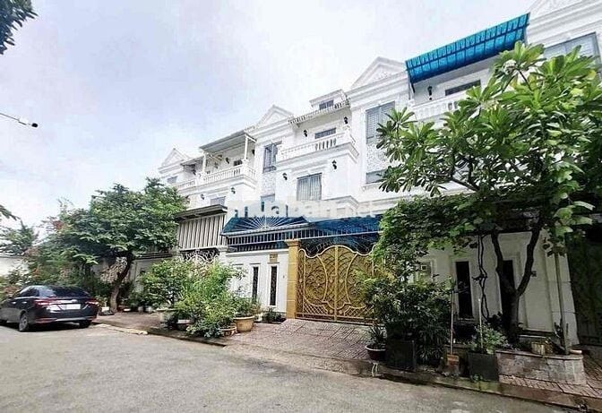 Cho thuê biệt thự Thạnh Xuân Q12