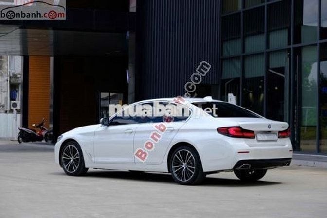 BMW 5 Series 520i 2023