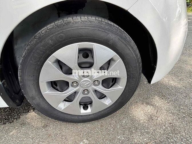 Hyundai Grand i10 2019 1.2 BASE - 92000 km
