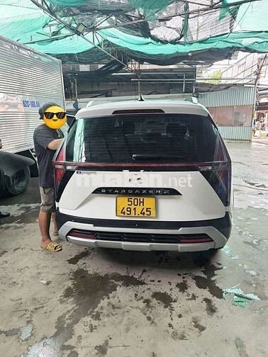 Cần bán xe 7 Chỗ HYUNDAI như trong hình