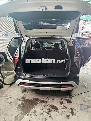 Cần bán xe 7 Chỗ HYUNDAI như trong hình