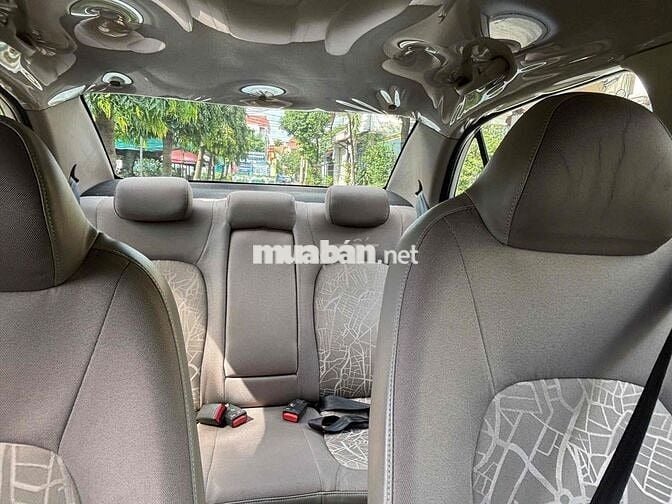 Hyundai Grand i10 2019 1.2 BASE - 92000 km