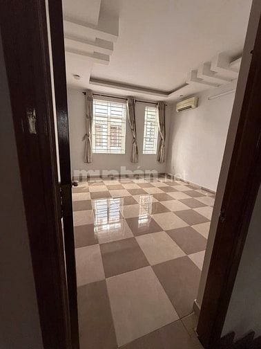 Cho thuê nhà đường số 43 An Phú Hưng,Quận 7dt 4x18m, 3 lầu hướng tây