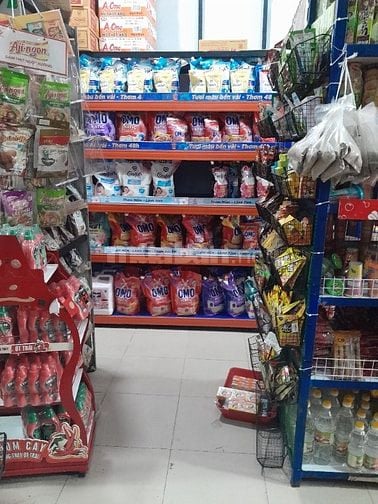 Cần gấp 3 bạn nhân viên làm viên tại cửa hàng