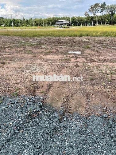 Cần bán lô đất sổ riêng thổ cư mặt tiền đường 25 xã Minh Hưng