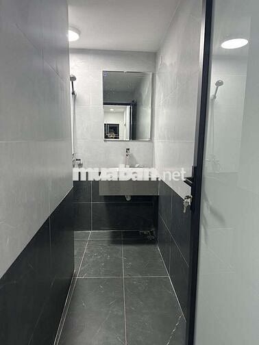 Bán nhà Kim Mã. gần Vincom Liễu giai. gần phố, gần ô tô 52m chỉ 6,5 tỷ