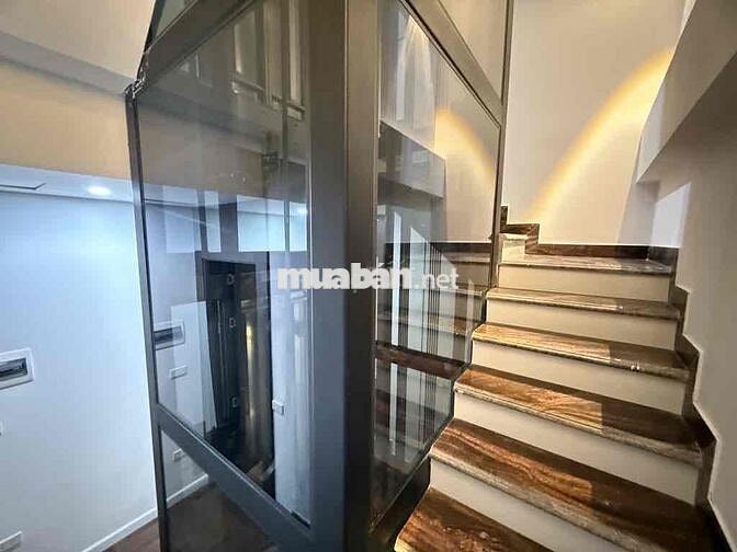 BÁN NHÀ TỰU LIỆT. DIỆN TÍCH. 75.M2 XÂY DỰNG. 4 TẦNG