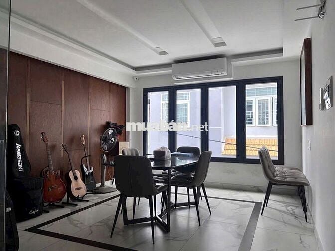 Cần cho thuê Villa 25A Đường CN11 P.Sơn Kỳ Q.Tân Phú