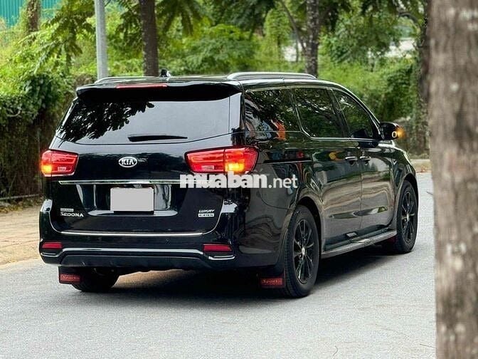 Kia Sedona 2021 2.2 DAT LUXURY Xe Gia Đình