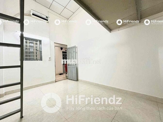 DUPLEX SẴN MÁY LẠNH GÁC CAO ĐỨNG ĐƯỢC - NHẬN XE ĐIỆN - GẦN ĐẦM SEN