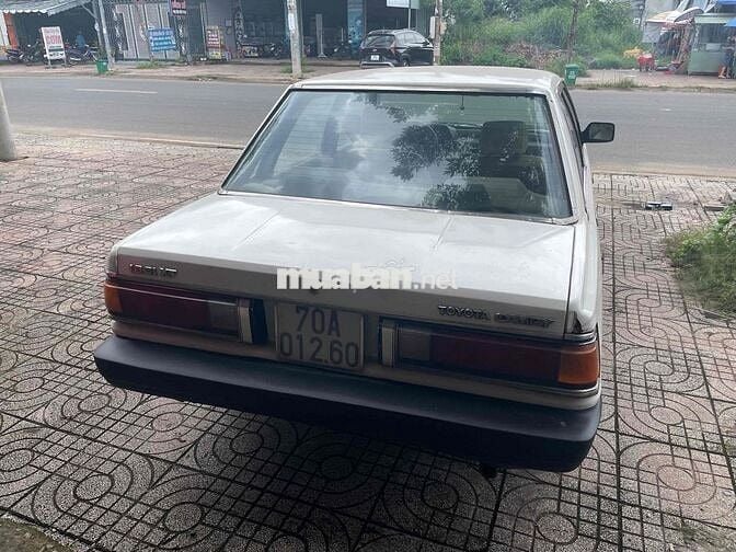 Toyota Camry tập lái